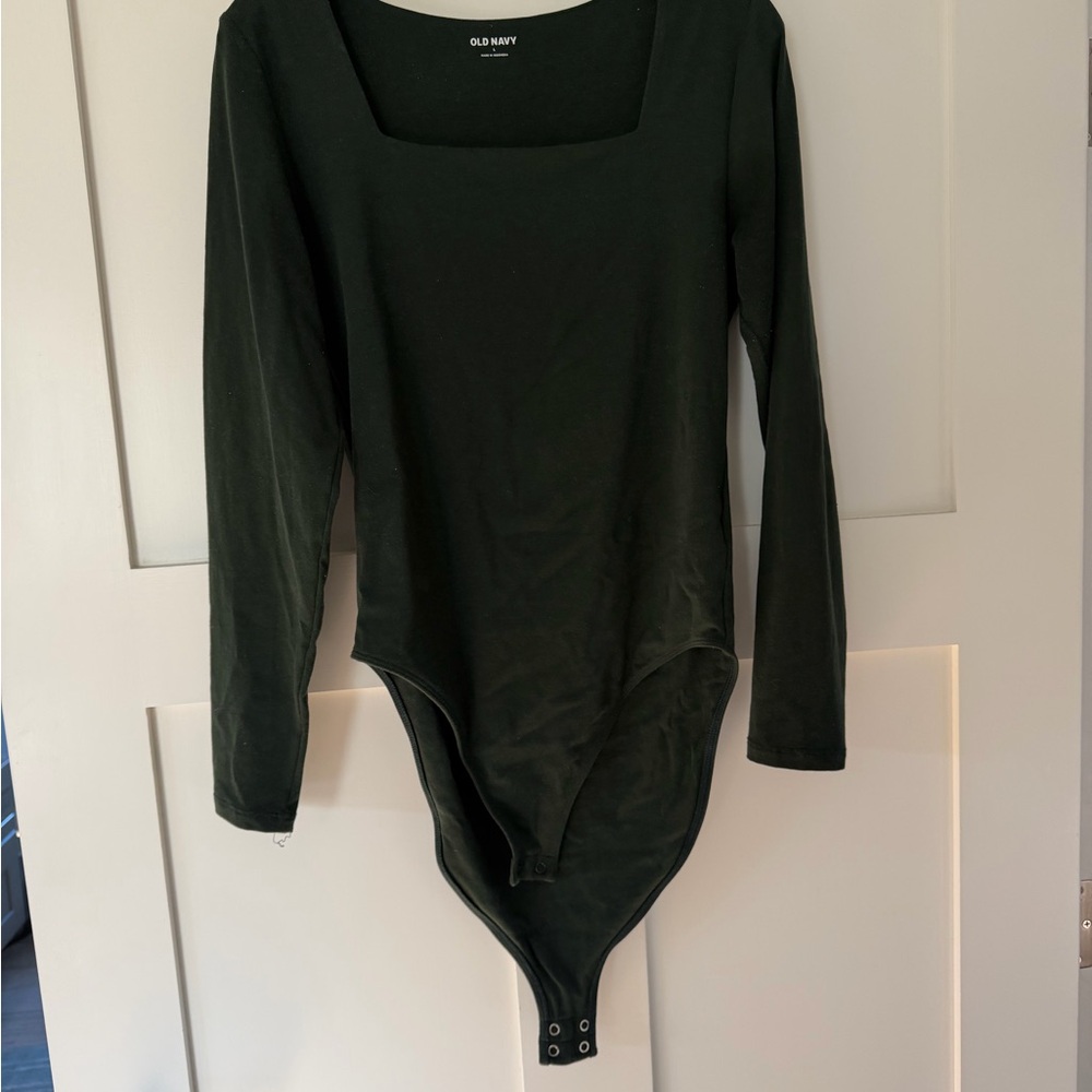 (like new!) Old Navy Dark Green Long Sleeve Bodysuit